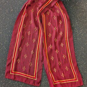 Vintage Ginnie Johansen Houndstooth Rectangular Silk Scarf